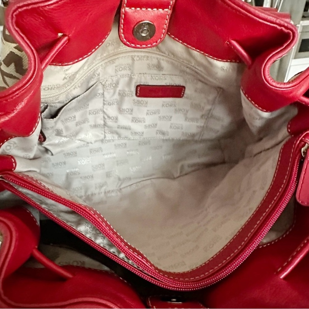 Michael Kors Brookville Tote - Picture 6 of 13